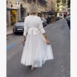 ⁦فستان نسائي طويل أنيق بأكمام ثلاث أرباع وتصميم عصري Y2K⁩ - الصورة ⁦3⁩